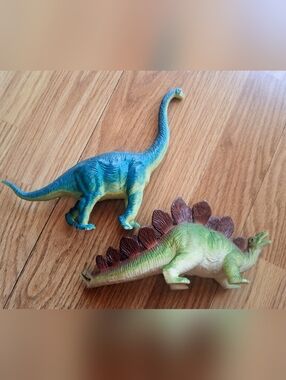 Set Of 2 Boley Brand Toy Dinosaurs.